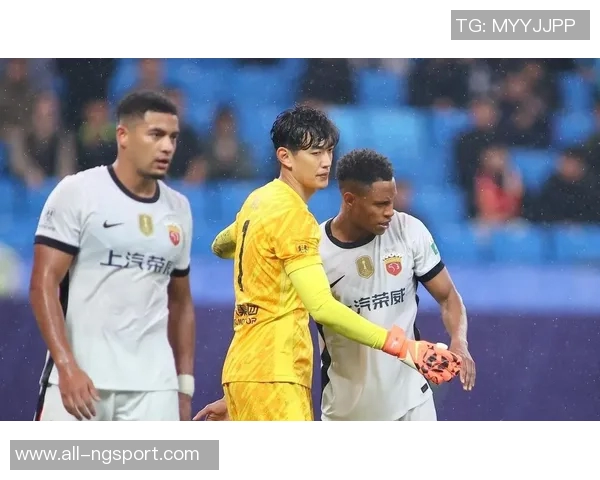 2025华润饮料中超联赛第28轮上海海港对阵山东泰山赛前发布会精彩回顾