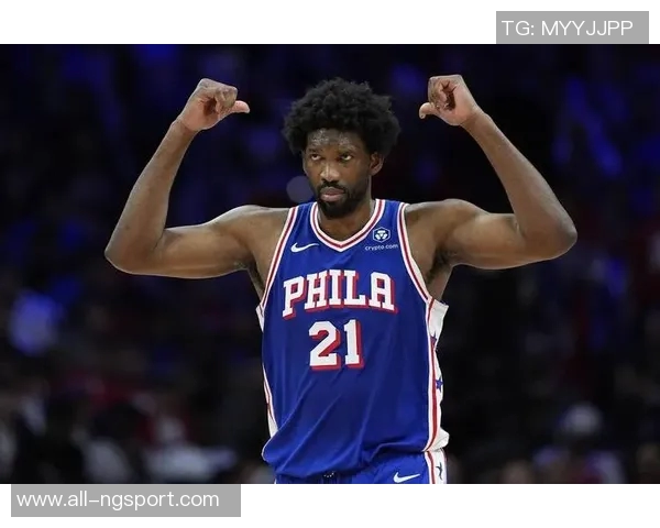 恩比德半场表现出色6投8中斩获17分5篮板正负值高达17